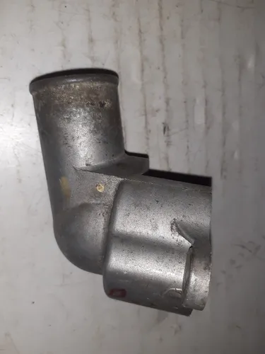 Toma De Agua Chevrolet Aveo (Usado)