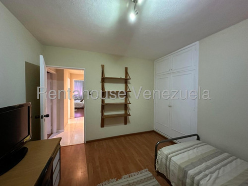 Comodoapartamento En Venta En Urbanización El Bosque Maracay Piso Bajo Grande Cómodo Excelente Condominio Agua Seguridad Nela 25-9970