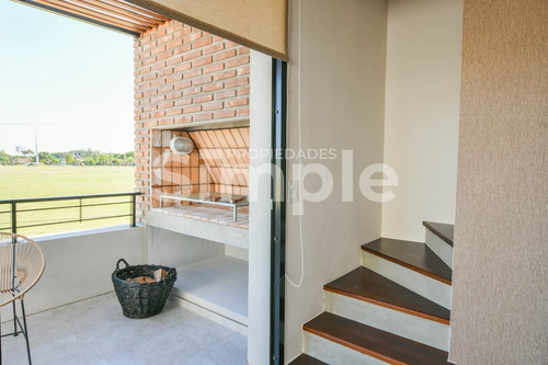 Imagen 10 de 13 de Ph De Dos Dormitorios Con Terraza Y Parrillero Exclusivo!