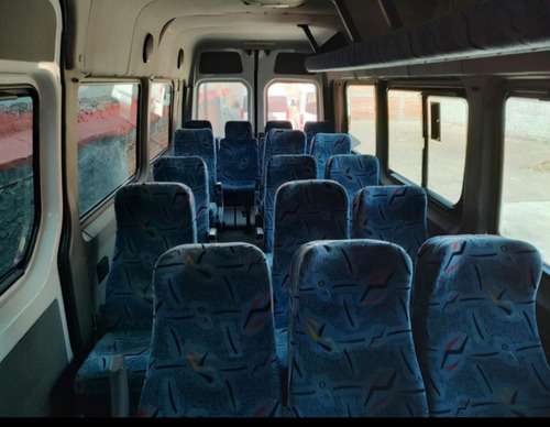 Volkswagen Crafter 17 pasajeros