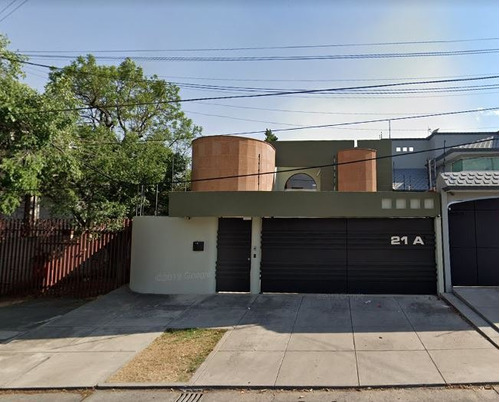 Casa En Venta En Ciudad Satélite, Naucalpan De Juárez, Magnifico Remate Bancario