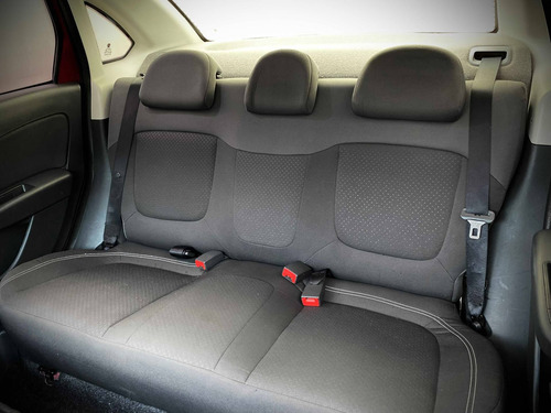 Imagem 11 de 12 de Fiat Grand Siena 1.4 Mpi Attractive 8v Flex 4p Manual