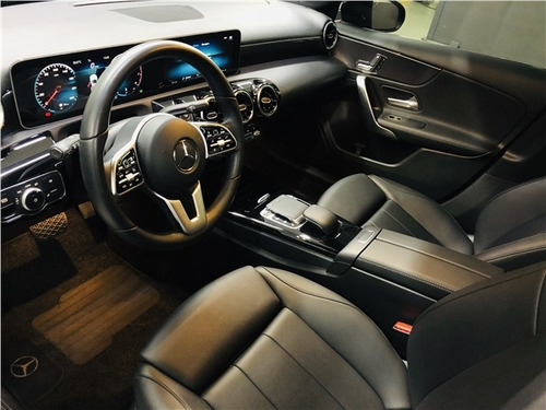 Mercedes-benz A 250 2.0 Cgi Gasolina Launch Edition 7g-dct