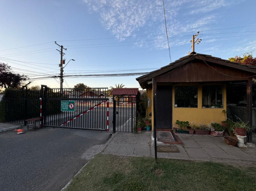 Oportunidad Casa En Venta En Condominio Volcán Choshuenco.