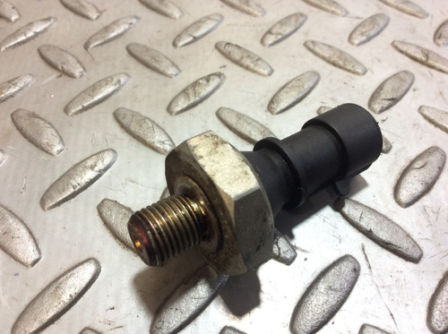 Sensor Presión Aceite Motor Chevrolet Astra 1.8 Std 06-08 (Usado)