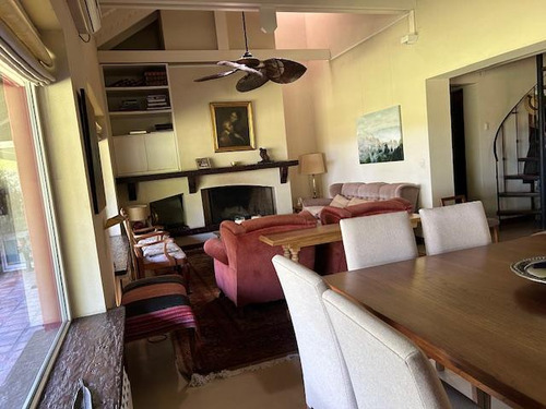 Casa En Martindale C.c