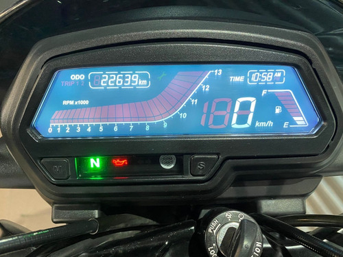 Imagen 10 de 12 de Bajaj Dominar D 400