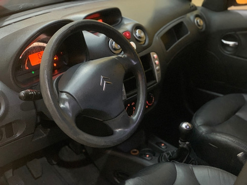 Imagem 10 de 15 de Citroën C3 1.4 2011 Bancos Em Couro Metrô São Lucas