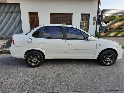 Chevrolet Corsa Classic 4 Ptas Ls 1.4