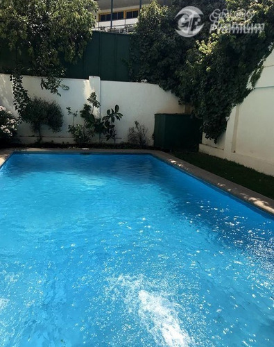 Venta Homeoffice Plaza Ñuñoa 4d/2b/1est/1bod 102 M2