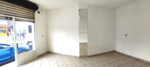 Local En Renta Sobre Av. Cloutier Metepec