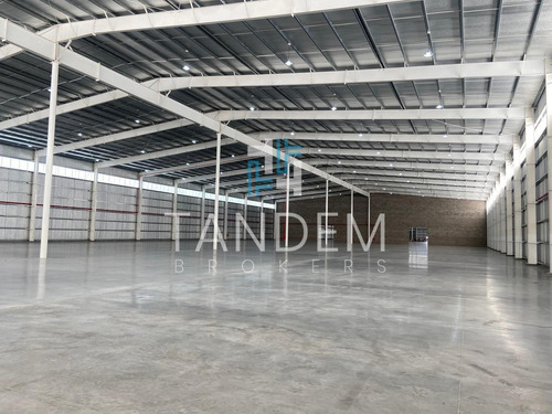 Imagen 2 de 12 de Excelente Nave Industrial-logistica Aaa A Estrenar En Zona Industrial A Mts Del Ramal Escobar!