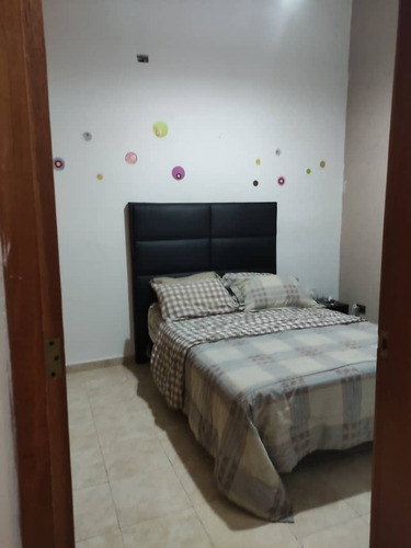 Imagen 6 de 19 de Hermoso Townhouse Urb El Parral Conjunto Res Costa Azul Jc-lp