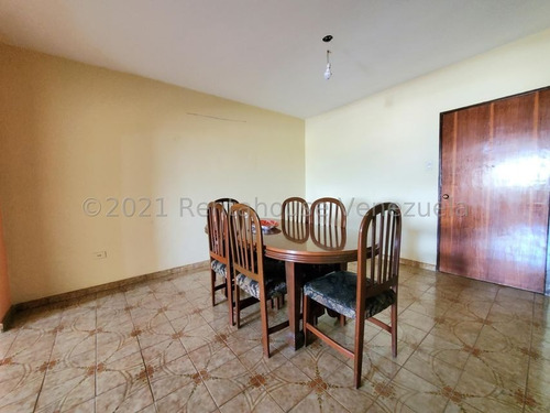 Imagen 11 de 16 de Db Apartamento En Venta En Av Bermudez 22-11184