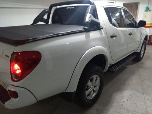 Mitsubishi L200 2.4 Triton Hls Cab. Dupla Flex 4p