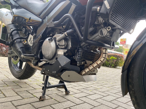 Imagen 12 de 14 de V Strom Suzuki Dl 650 2011