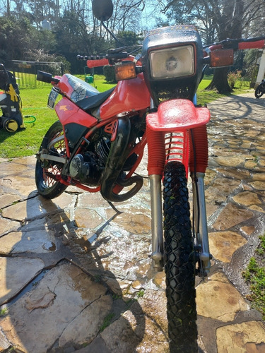 Imagen 2 de 12 de Yamaha Dt 125