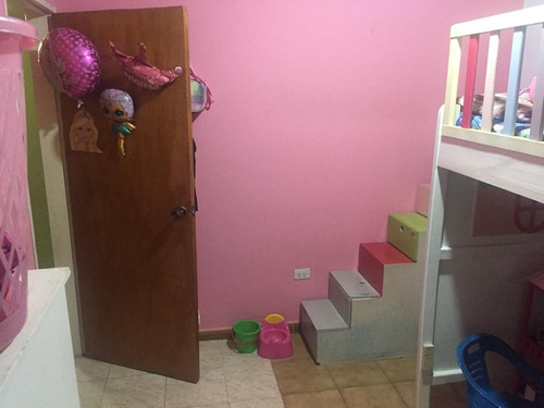 Imagen 13 de 27 de Casa En Venta Urb Las Amazonas Santa Rita 04141291645