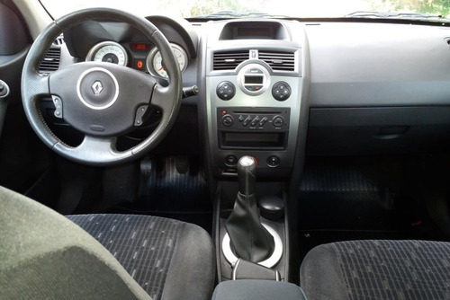 Renault Grand Tour Ano 2011, Modelo 2012 - 1.6 Flex