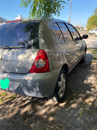 Renault Clio 2007 1.6 Privilege
