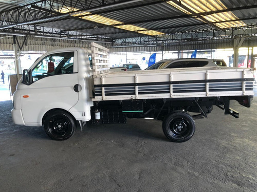 Hyundai HR 2.5 Hd Cab. Curta S/ Carroceria Tci 2p