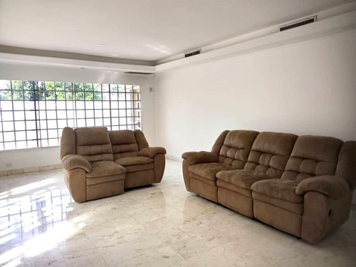 Imagen 23 de 27 de Casa Amplia Ubicada En Urbanización Chilemex, Puerto Ordaz