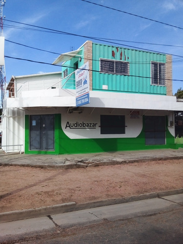 Gran Oportunidad 2 Locales A Muy Buen Precio