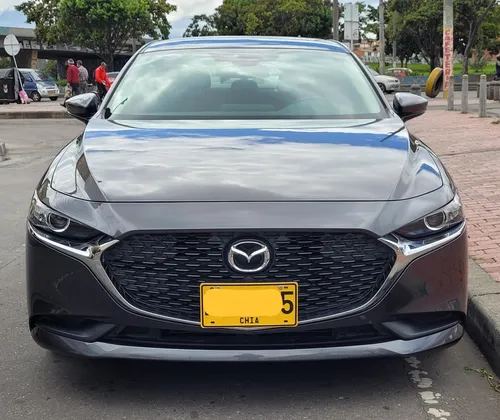 Mazda 3 2.0 Prime