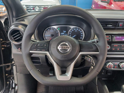 Nissan Kicks S Cvt