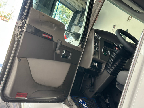 Kenworth T370 T300