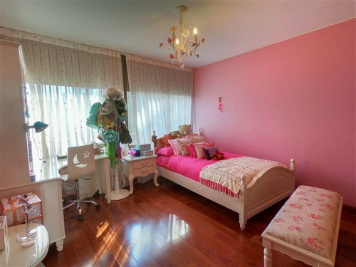Imagen 12 de 30 de Casa En Venta En Las Condes