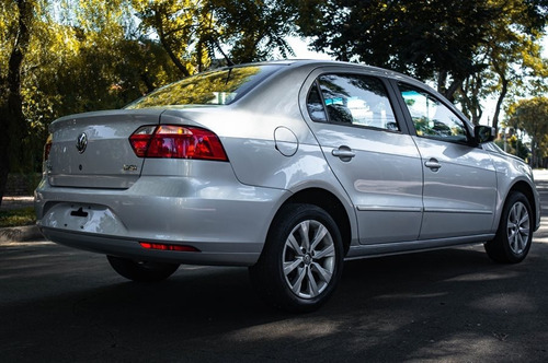 Volkswagen Gol Sedan Confort - Motorland Permuto