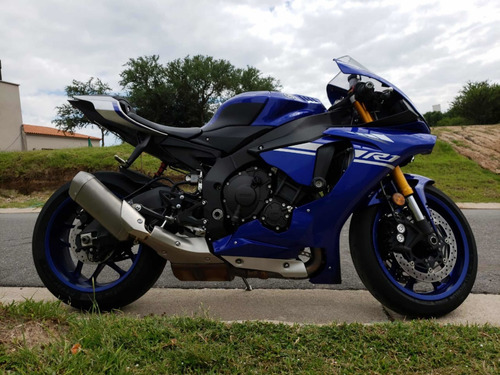 Yamaha R1