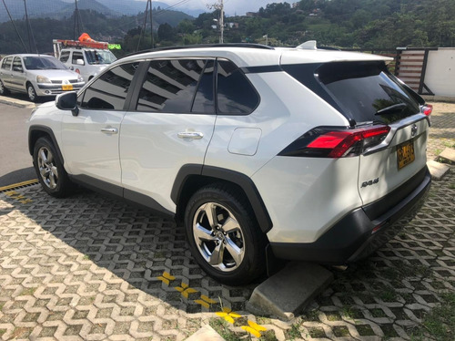 Toyota Rav4 2020 2.5 Xroad