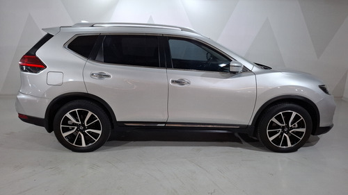 Nissan X-Trail 2.5 EXCLUSIVE 3 ROW AUTO 4WD