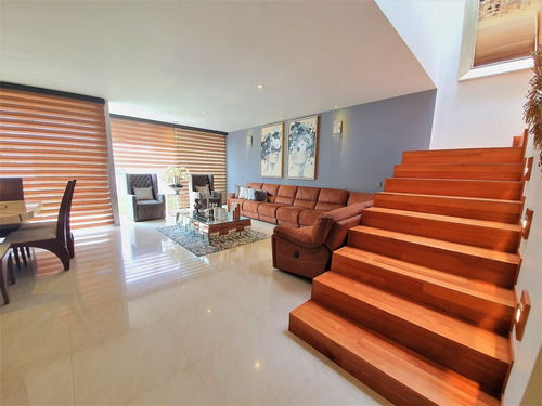 Imagen 5 de 14 de Venta Casa En Virreyes Residencial Zapopan Con Jardin