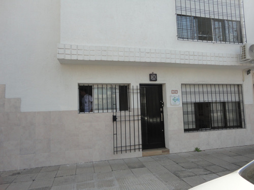 Ph De 3 Ambientes En Venta En Haedo