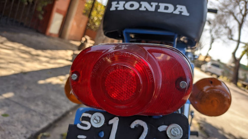 Imagen 8 de 13 de Honda C90