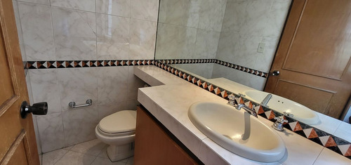 Departamento En Venta En Jardines De La Montaña, Pedregal