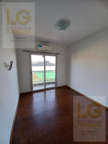 Imagen 9 de 19 de Departamento En Venta De 2 Ambientes En Berazategui -