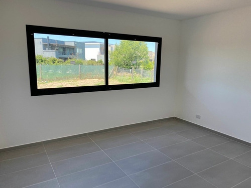 Imagen 9 de 14 de Casa A Estrenar Con Vista A La Laguna