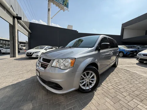 Dodge Grand Caravan 3.7 Sxt At