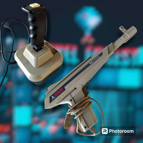 Atari Xe System (Usado)