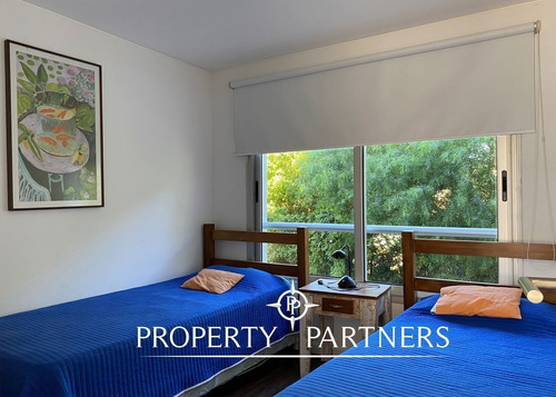 Imagen 7 de 10 de Hermoso Apartamento A Pasos De La Playa Brava