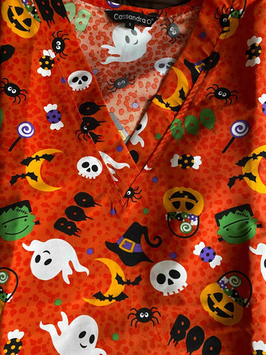 Halloween Scrubs Médico Chaqueta 2 Bolsillo Talla Médium