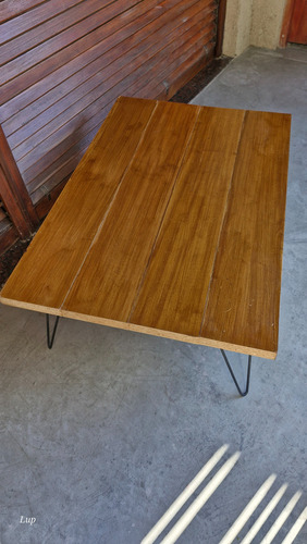 Mesa Auxiliar Moderna Artesanal - Madera Y Hierro Patas Hair Marrón (Usado)