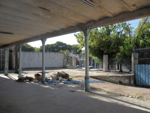 Terreno O Local Ideal Reciclaje O Edificio Tres Cruces
