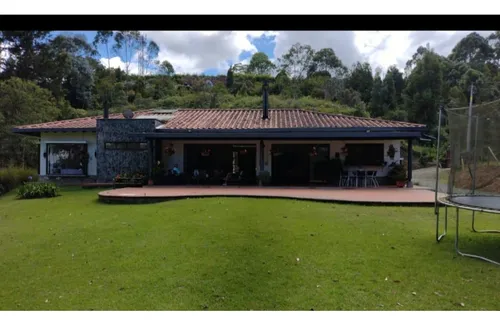 Encantadora Finca En Venta Llanogrande