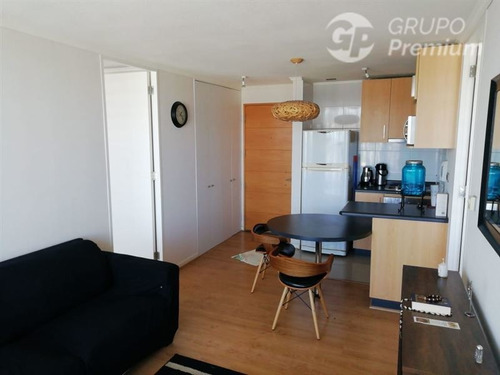 Departamento En Venta De 2 Dorm. En Concepción