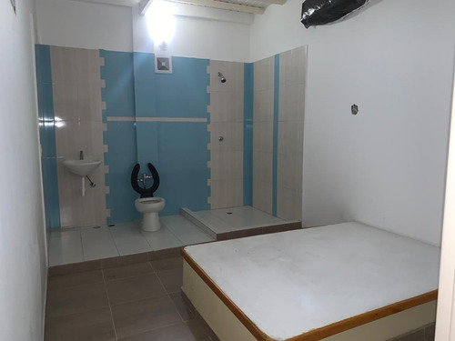Se Vende Hotel En El Centro De Caracas, Oportunidad De Inversion Bb